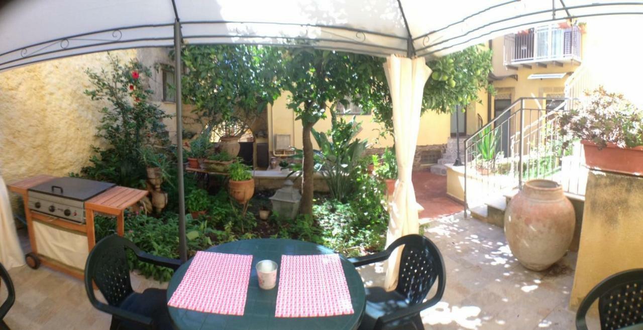 B&B Il Melograno Antico Con Terrazza E Giardino Agrigento Ngoại thất bức ảnh